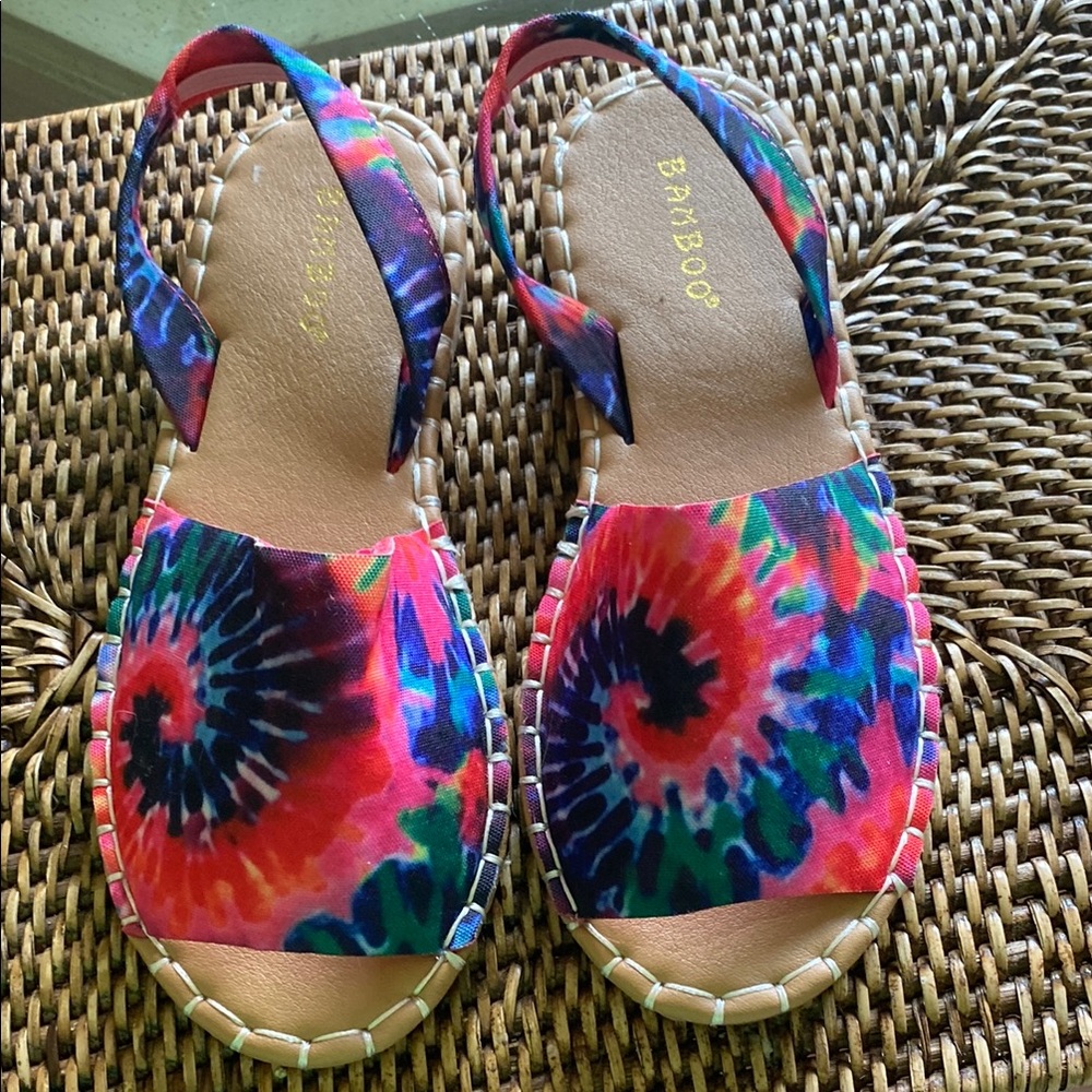 BAMBOO Women's Colorful Tie-Dye Sandals